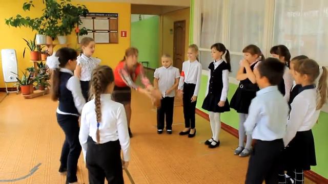 Жизнь 3 "А" класса Гальчинской школы смотреть онлайн