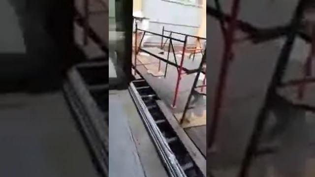 Алюминиевая дверь гармошка / Алюстрой смотреть онлайн