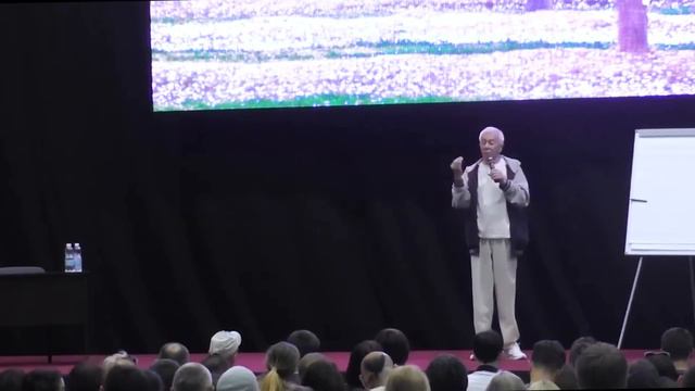 Как стать счастливым прямо сейчас? - Александр Хакимов