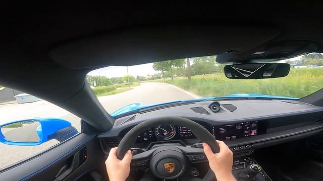 2022 Porsche 911 992 GT3 Test Drive + Tunnel Revs INSANE SOUND! смотреть онлайн