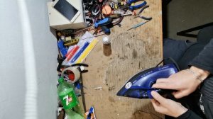 Ремонт залипшей кнопки утюга