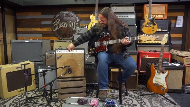 1960's Univox U-155R and Fender Toronado | Paul Jackson of Blackberry Smoke at Brown's Guitar Mill смотреть онлайн