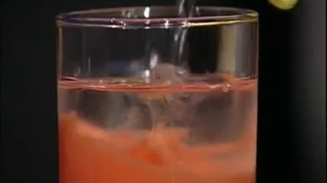 Как приготовить коктейль «Кровавая Мэри» смотреть онлайн