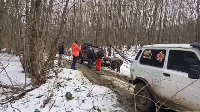 ПВД Водопад Кесух, Поднависла смотреть онлайн