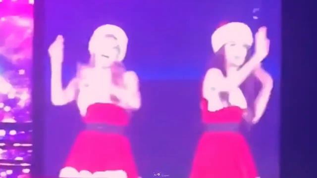 blackpink dance jingle bells rock #rose#jisoo#lisa#jennie смотреть онлайн