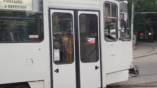 Трамвай Tatra KT4DM (14) смотреть онлайн