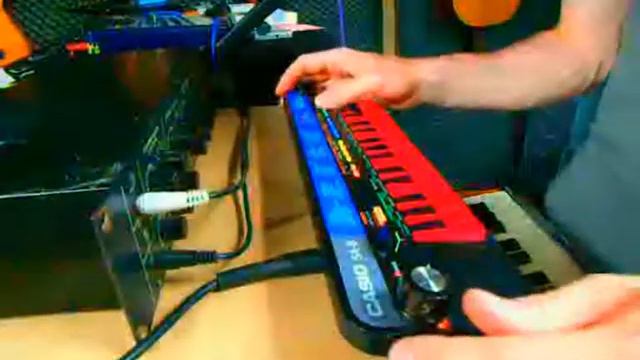 SA8-Alienized.flv смотреть онлайн