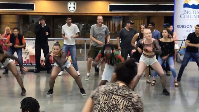 Dance in Transit Vancouver Robson Square July 14/18 смотреть онлайн