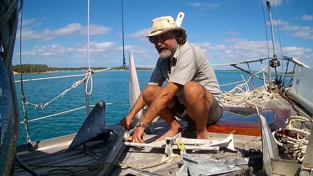 Boat ANCHORS 101: How to Choose [Capable Cruising Guides] смотреть онлайн