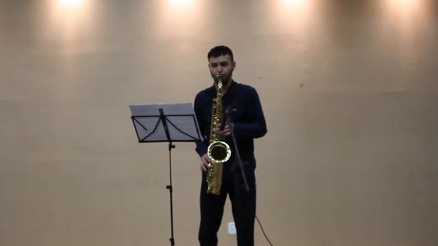 Concerto pour saxophone ténor, Jean-Baptiste Singélée opus 57 | Por Willier Sousa смотреть онлайн