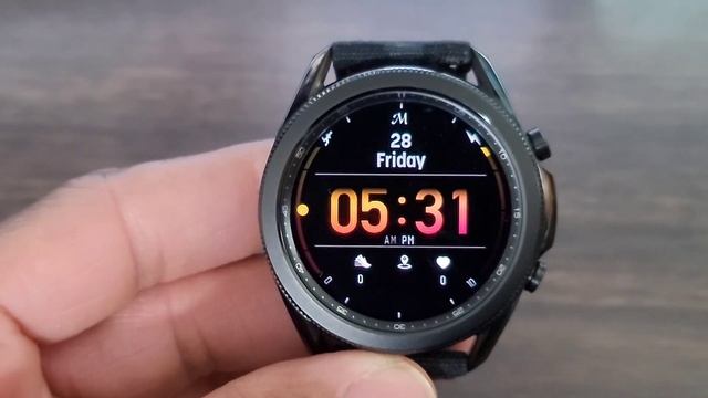 Freebie Alert Galaxy Watch 3 Best Look For Digital Time смотреть онлайн