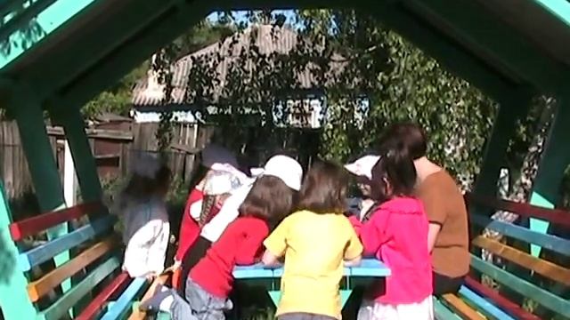 «Детские годы чудесные» - праздник в Лесноуколовском детском саду «Берёзка». Часть 1 смотреть онлайн