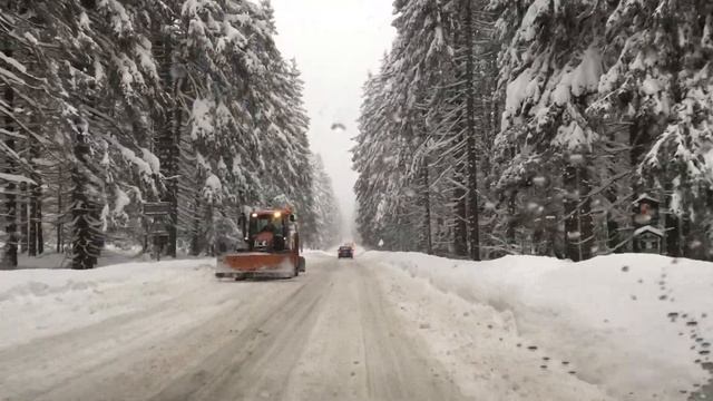 VW Passat Alltrack B7 2.0TDI - Drive on Snow смотреть онлайн