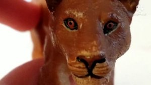 ?коллекция фигурок львов от разных фирм?