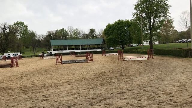 Lily Trevisan Low Hunter B смотреть онлайн