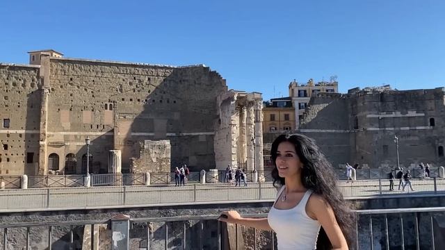 Elena Yerevan - L'Italiano?? смотреть онлайн