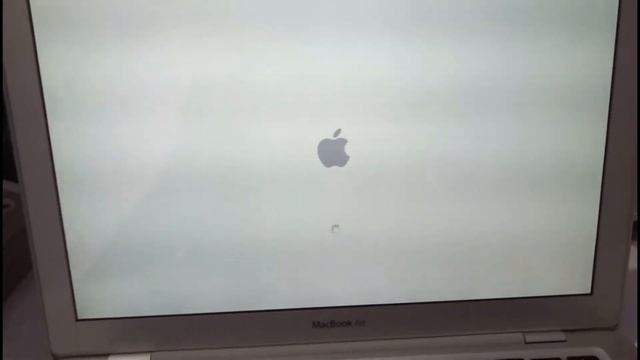 How to : Factory Reset / Hard Reset your MacBook (OS X lion) смотреть онлайн