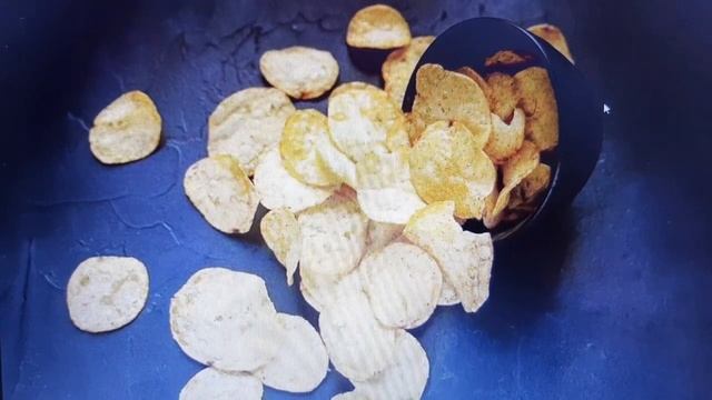 Чипсы: индикатор голодной экономики. Почему они так сильно подорожали? смотреть онлайн
