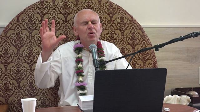 ШБ: 10.14.02, лекция Е.М. Ачьюта Прии прабху смотреть онлайн