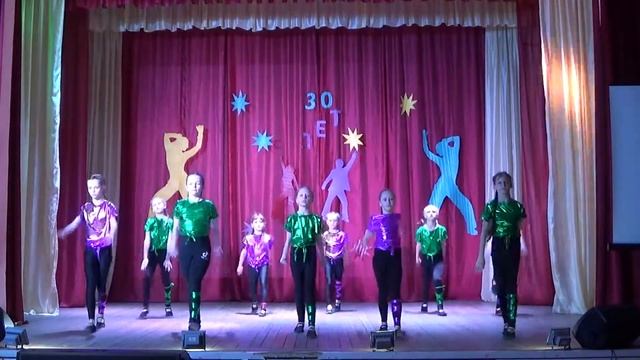 «Не малышка» «НИКА» смотреть онлайн