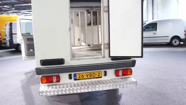 Volkswagen Transporter 2.5 TDI 96 KW VRIESWAGEN 63.508KM Derks Autobedrijf смотреть онлайн