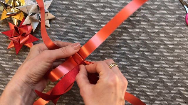 How to make a beautiful Christmas star in a few easy steps. Art for all смотреть онлайн