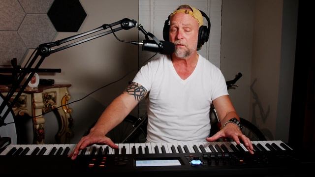 Yamaha MoDX 8 Pros And Cons