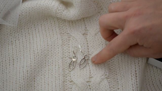 серьги без камней смотреть онлайн