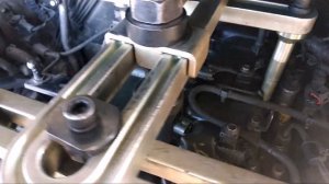 Демонтаж форсунки на HYUNDAI H-1 2.5 CRDi D4CB