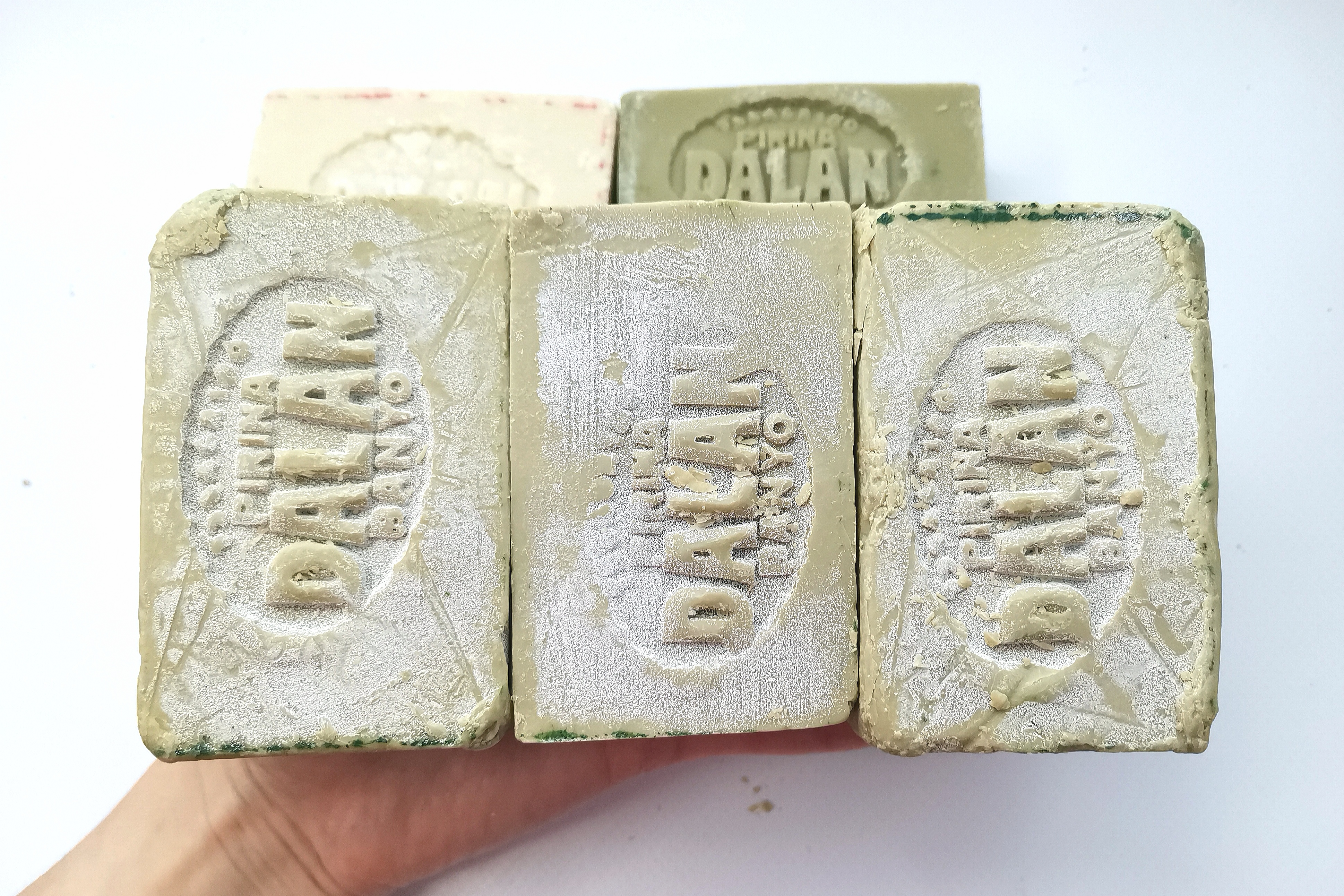 Резка мягкого античного мыла. Асмр смотреть онлайн