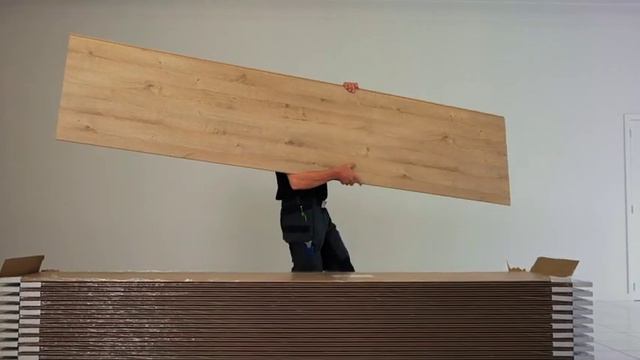 5 Clicwall Carrying the panels смотреть онлайн