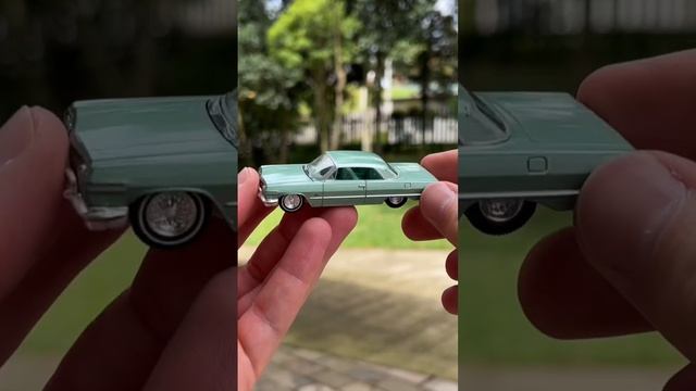 Chevrolet Impala LOWRIDER - Miniatura Greenlight 1:64 смотреть онлайн