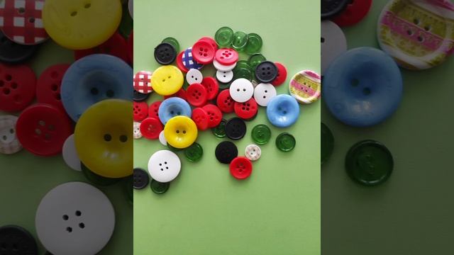 Елочка из пуговиц смотреть онлайн