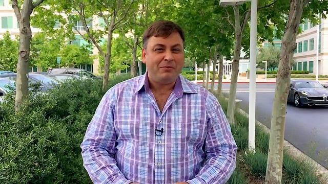 КОМПАНИЯ APPLE. Что заставляет увольняться сотрудников лучшей в мире компании смотреть онлайн