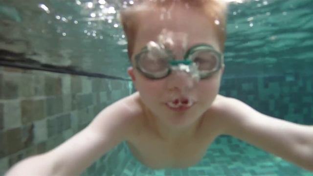 Swim Kids Lesson 2: Building Water Confidence смотреть онлайн