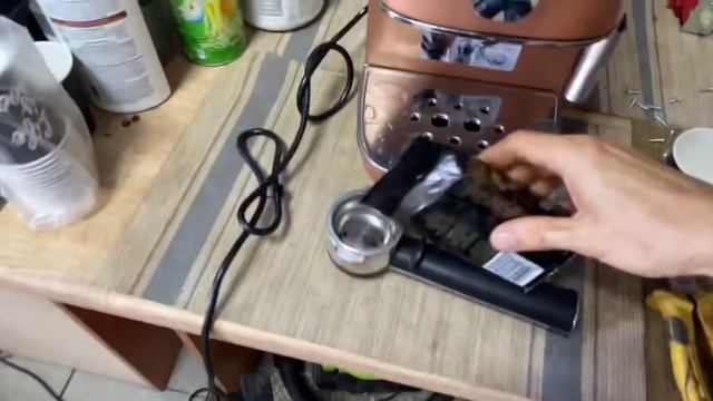 Delonghi eci341 Distinta не делает кофе. Ремонт просто. смотреть онлайн