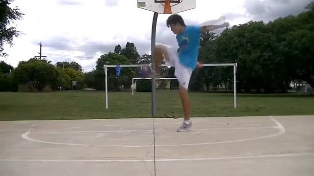 Urban ATW (soccer freestyle) смотреть онлайн