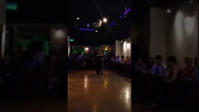 De Milonga en Buenos Aires смотреть онлайн