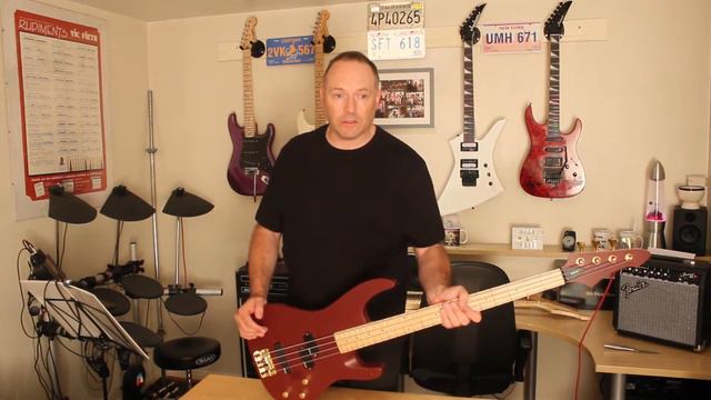 Paul's Guitar Cave Ep 12 Unboxing The Red Aria Bass смотреть онлайн