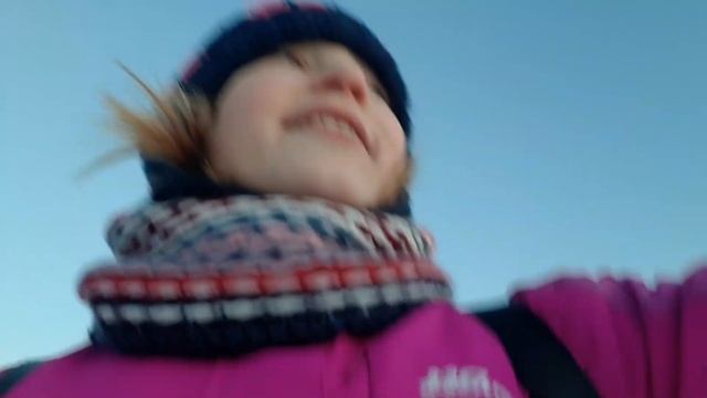 Поход на каток смотреть онлайн