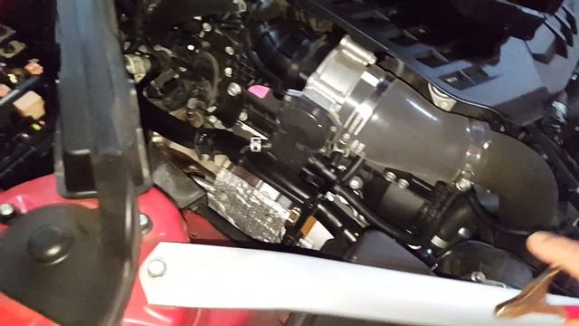 How to jump start or charge a Kia Stinger смотреть онлайн