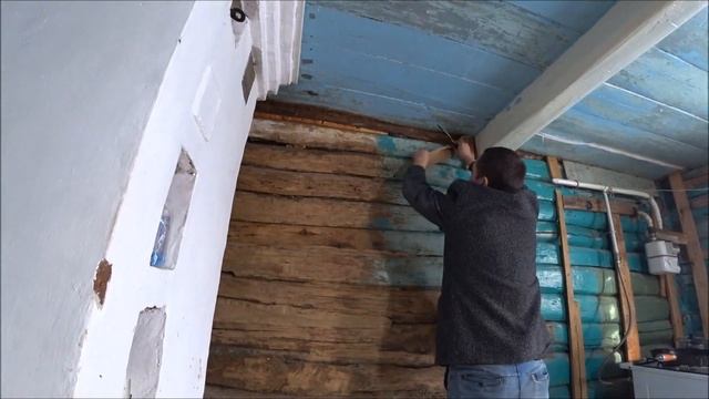 Решил Утеплить швы дома из бревна/ дом в деревне/влоги блокнот смотреть онлайн