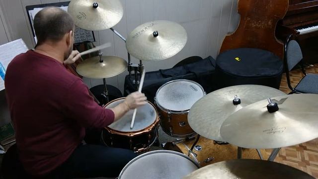 Solo on drums.Соло на барабанах.Современная игра. РЕГГИ - Reggie вот такой вот - МОЙ РЭГГИ смотреть онлайн
