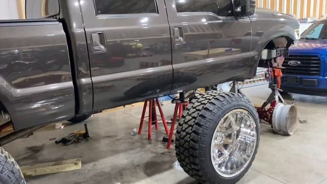 BUILDING A SEMA TRUCK AT ONLY 20 YEARS OLD смотреть онлайн