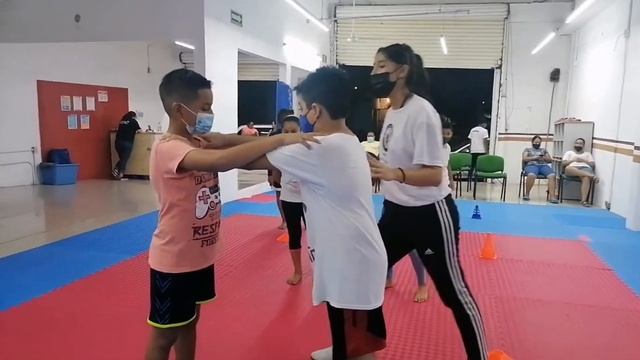 Juegos pre deportivos Taekwondo смотреть онлайн