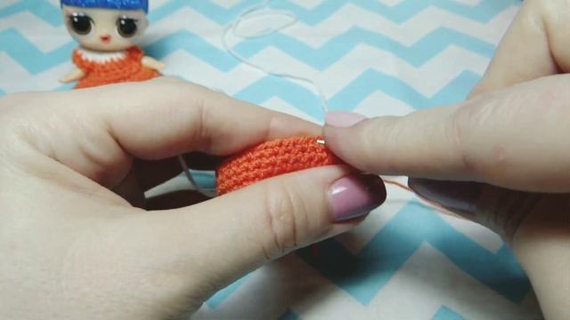 Вяжем крючком для куклы лол. Одежда для лол. смотреть онлайн