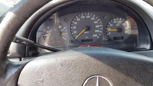 Mercedes-Benz ML 320 3.2 4MATIC AT (218 л.с.)