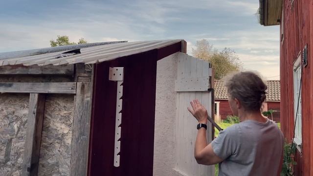 Swedish House Restoration - So many updates! смотреть онлайн