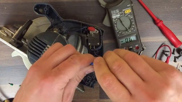 ? Перелом провода в дисковой пиле? Ремонтируем сами! смотреть онлайн