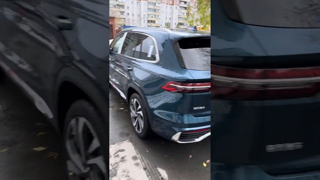 Geely monjaro на светлом салоне смотреть онлайн